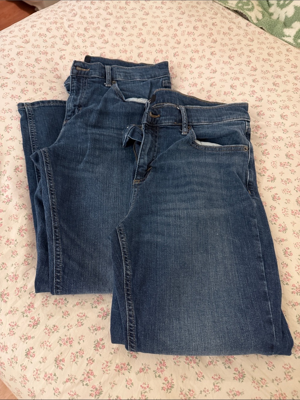 Banana Republic Girlfriend Mid Rise Jeans - Dark Blue Wash 2 pairs